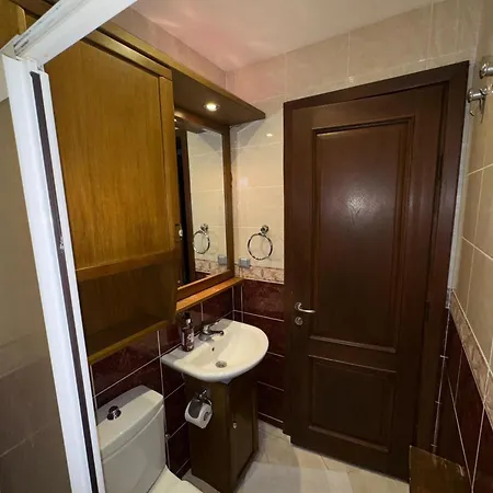 Villa Merkezde Müstakil Havuzlu *