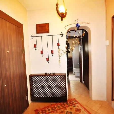 Merkezde Muestakil Havuzlu Villa