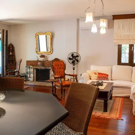 Merkezde Muestakil Havuzlu Villa Bodrum